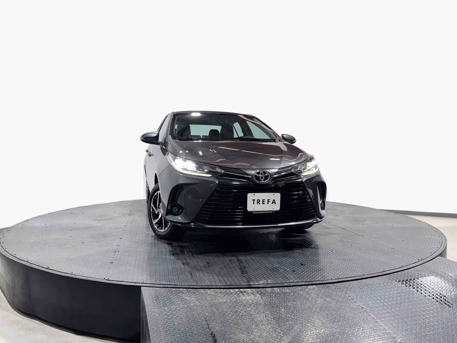Toyota Yaris S TM 2022
