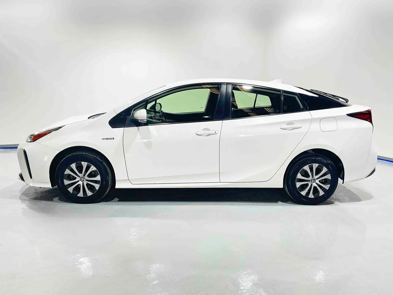 Toyota Prius 2022 · foto 2 de 17