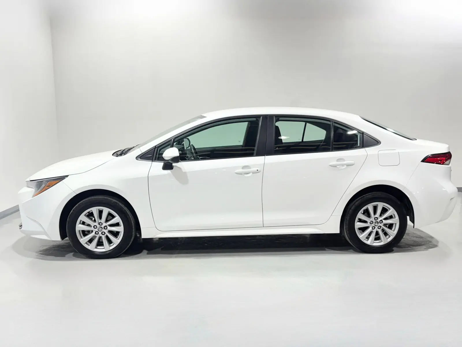 Toyota Corolla 2025 · foto 2 de 19