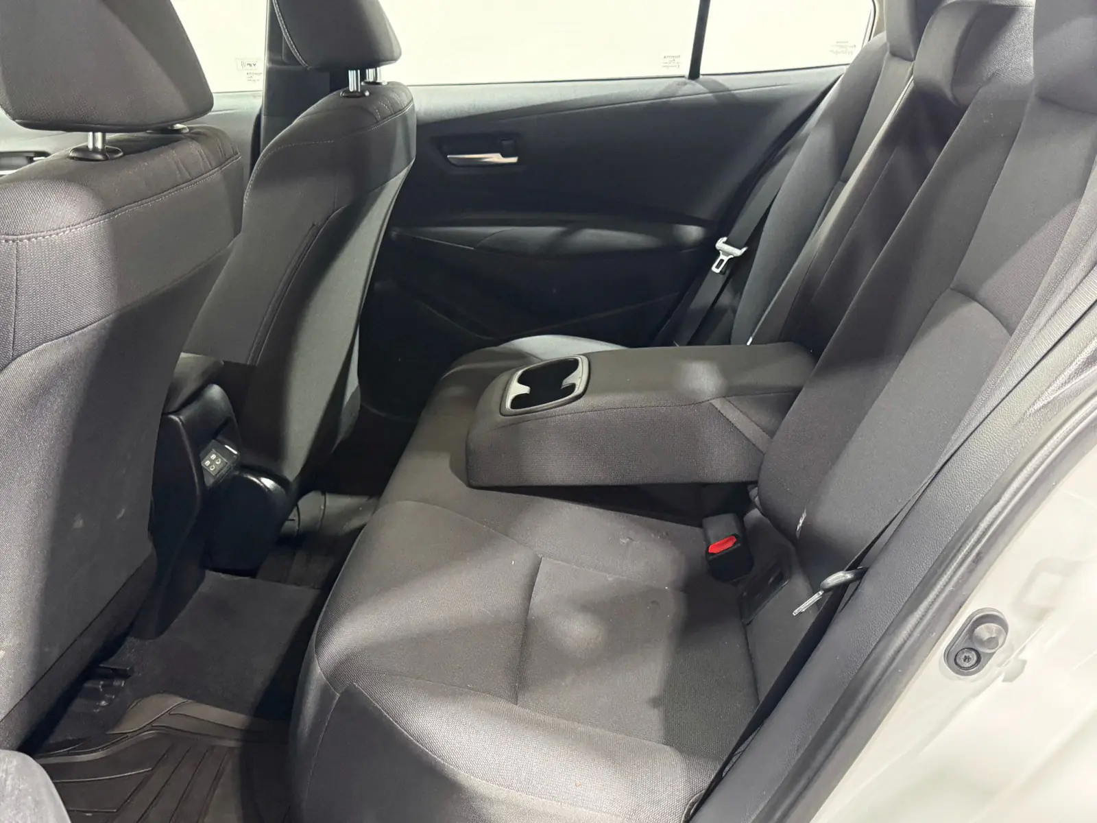 Toyota Corolla 2025 · foto 12 de 19