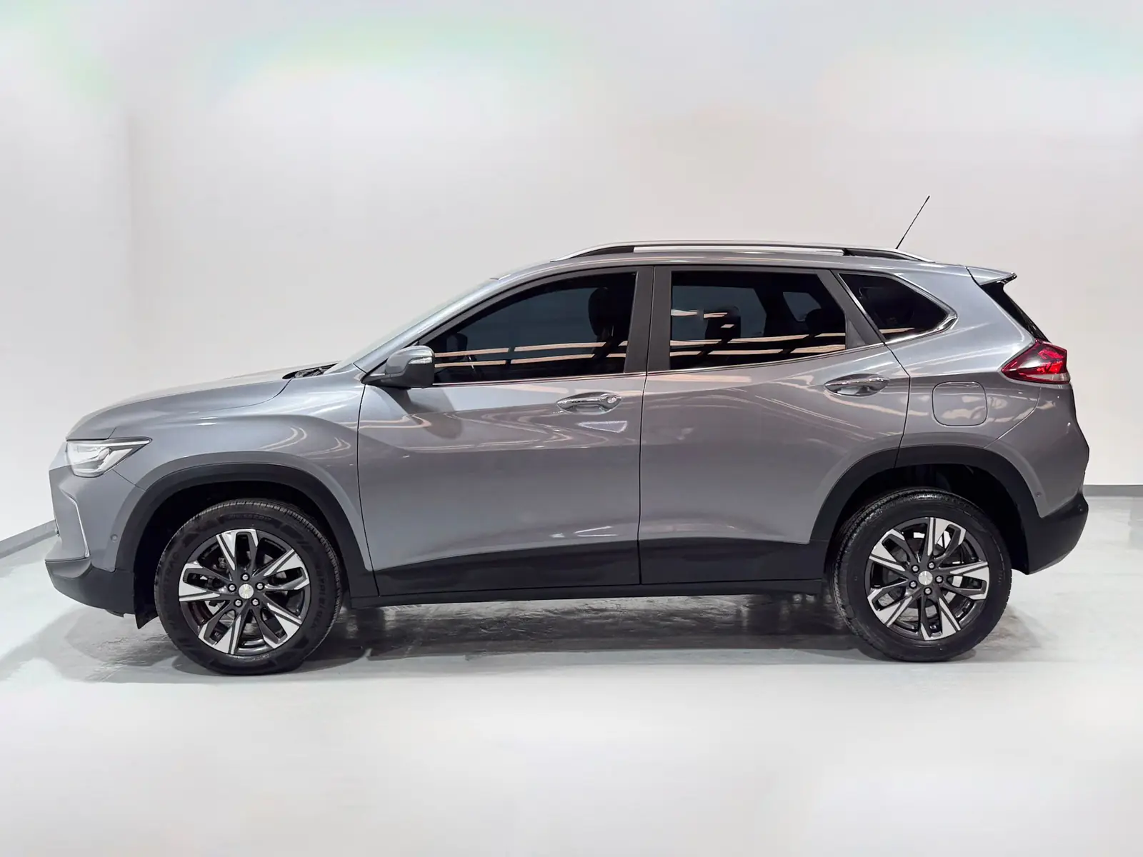 Chevrolet Tracker 2023 · foto 2 de 19