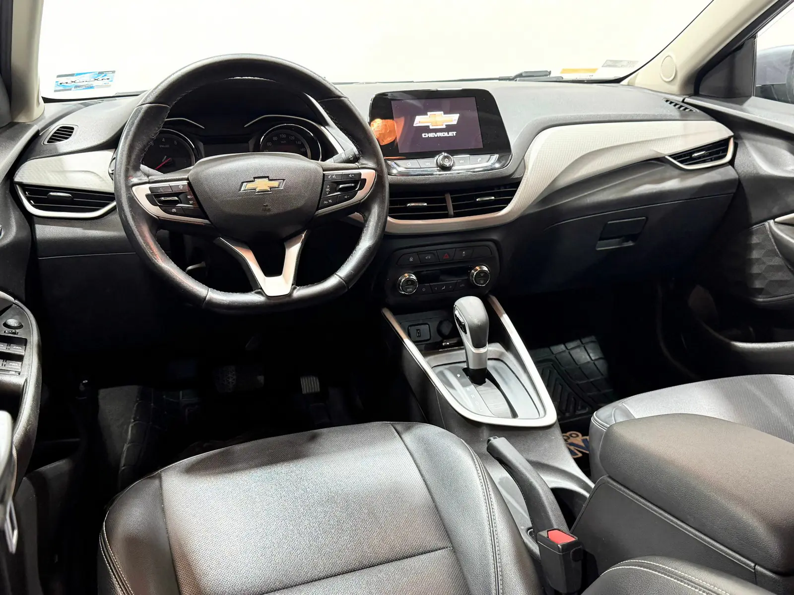 Chevrolet Onix 2021 · foto 14 de 17