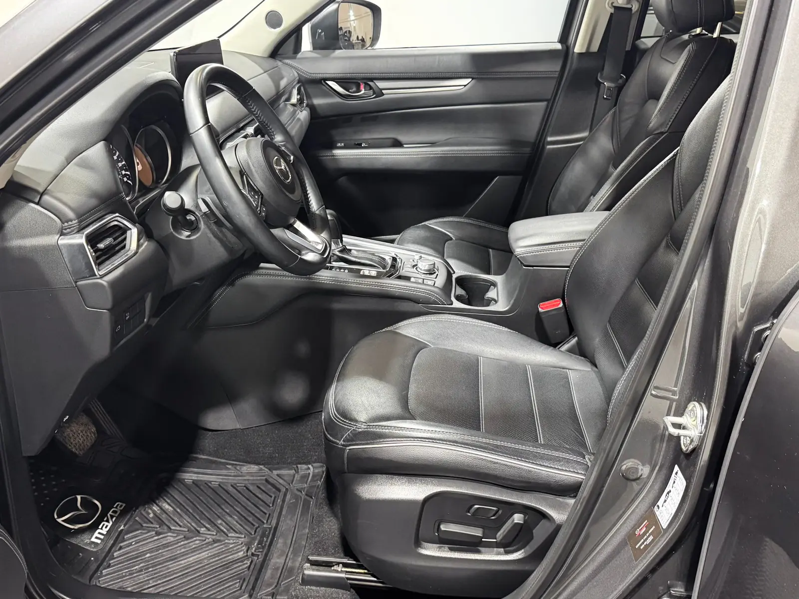 Mazda CX-5 2024 · foto 10 de 16