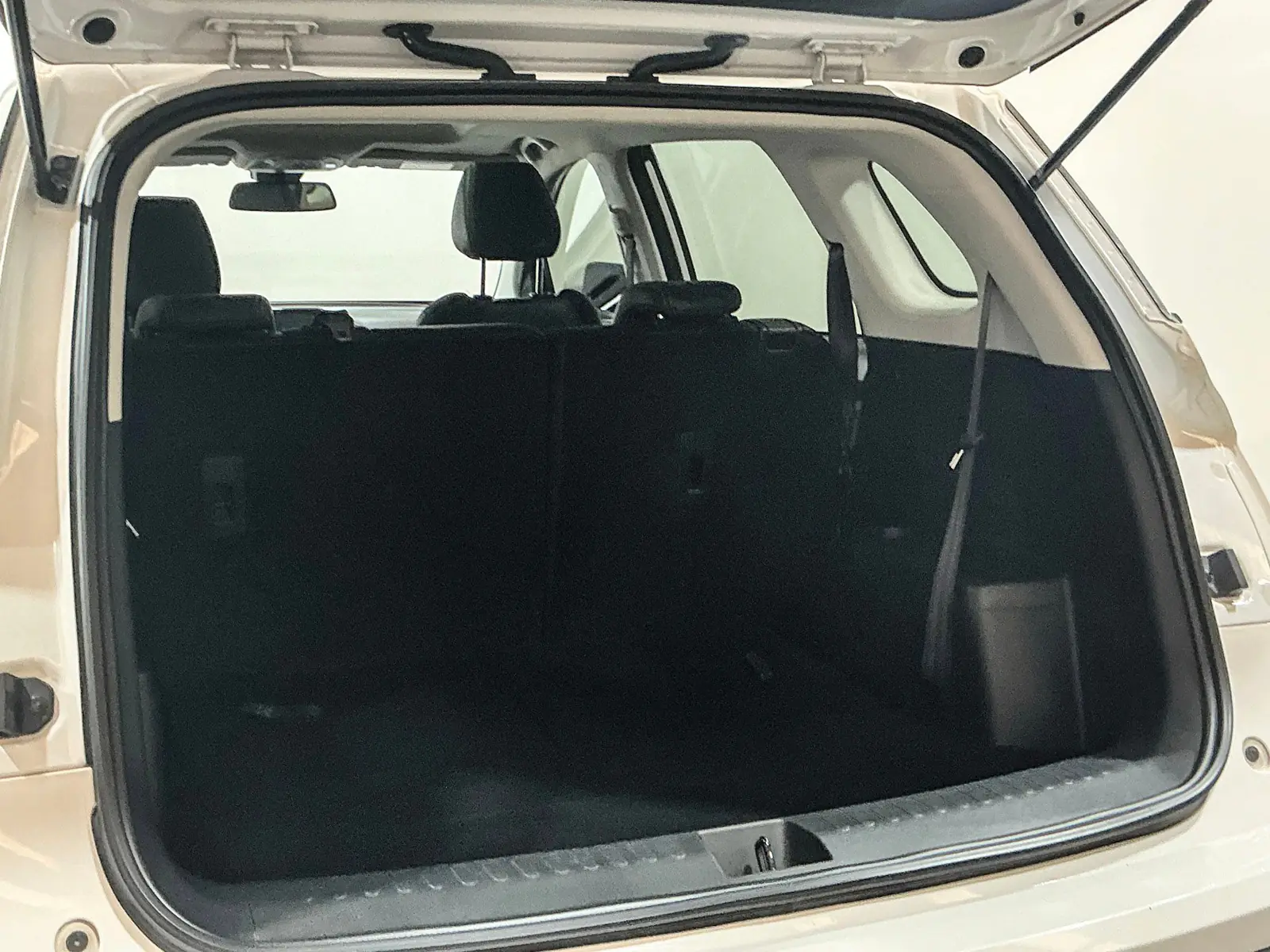 Chevrolet Captiva 2022 · foto 12 de 19