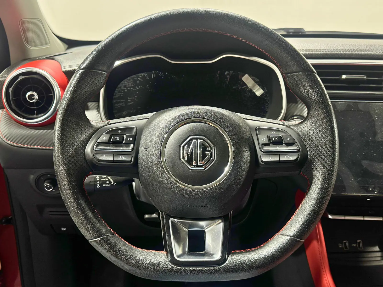 MG ZS 2024 · foto 16 de 19