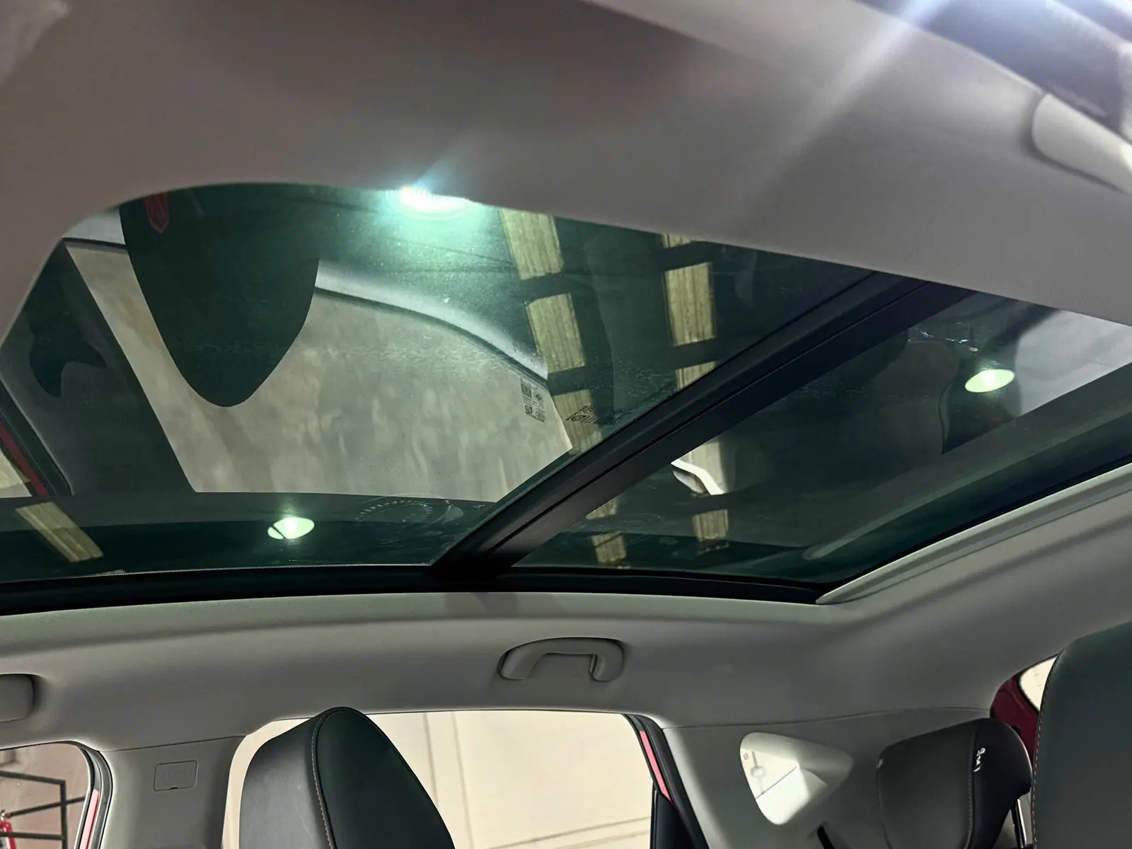MG ZS 2024 · foto 17 de 19