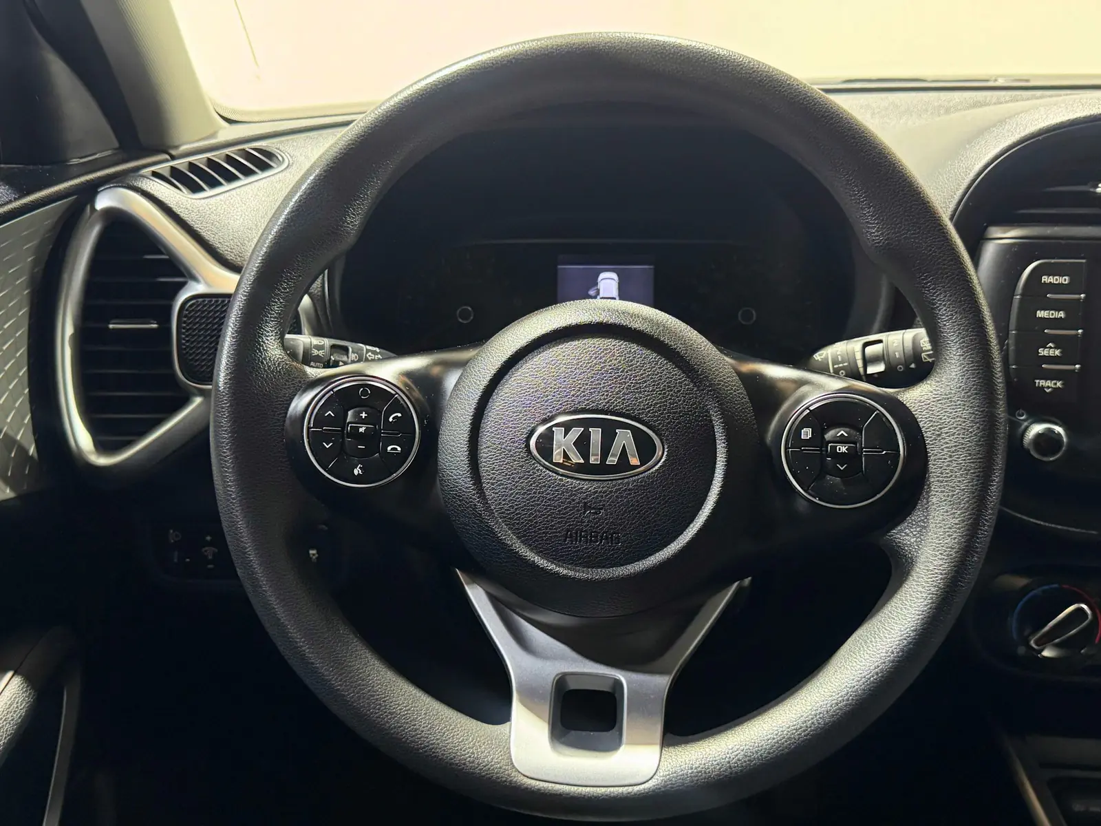 Kia Soul 2021 · foto 16 de 18