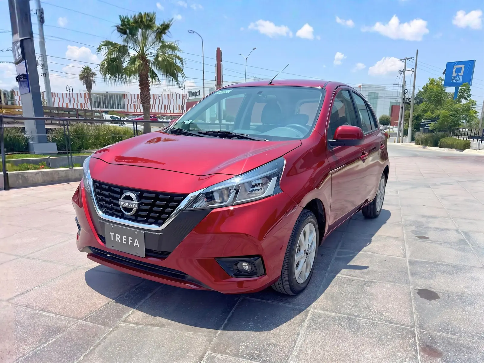 Nissan March 2025 · foto 3 de 18