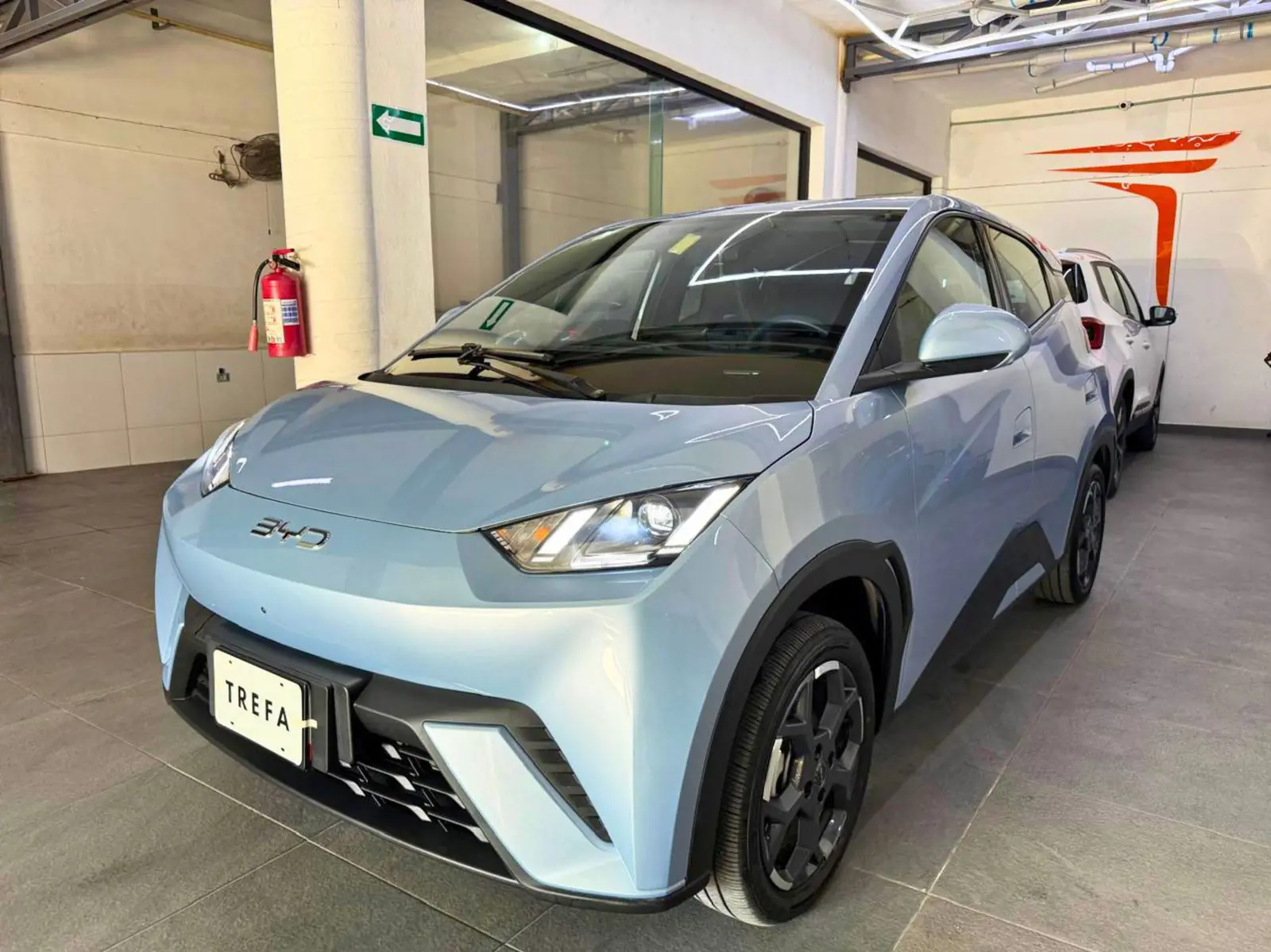 BYD Dolphin Mini 2026 · foto 3 de 13
