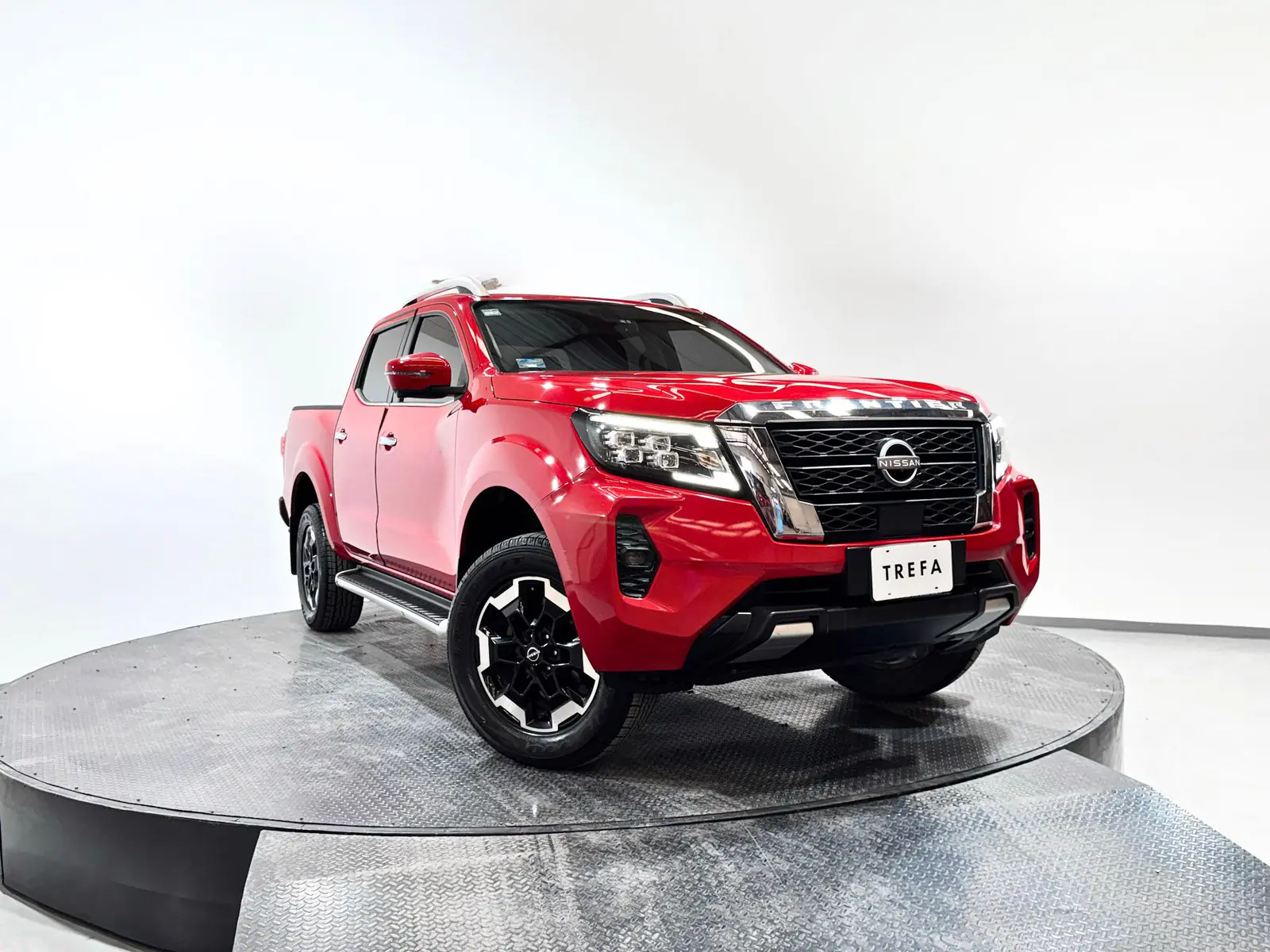 Nissan Frontier Platinum LE 2023