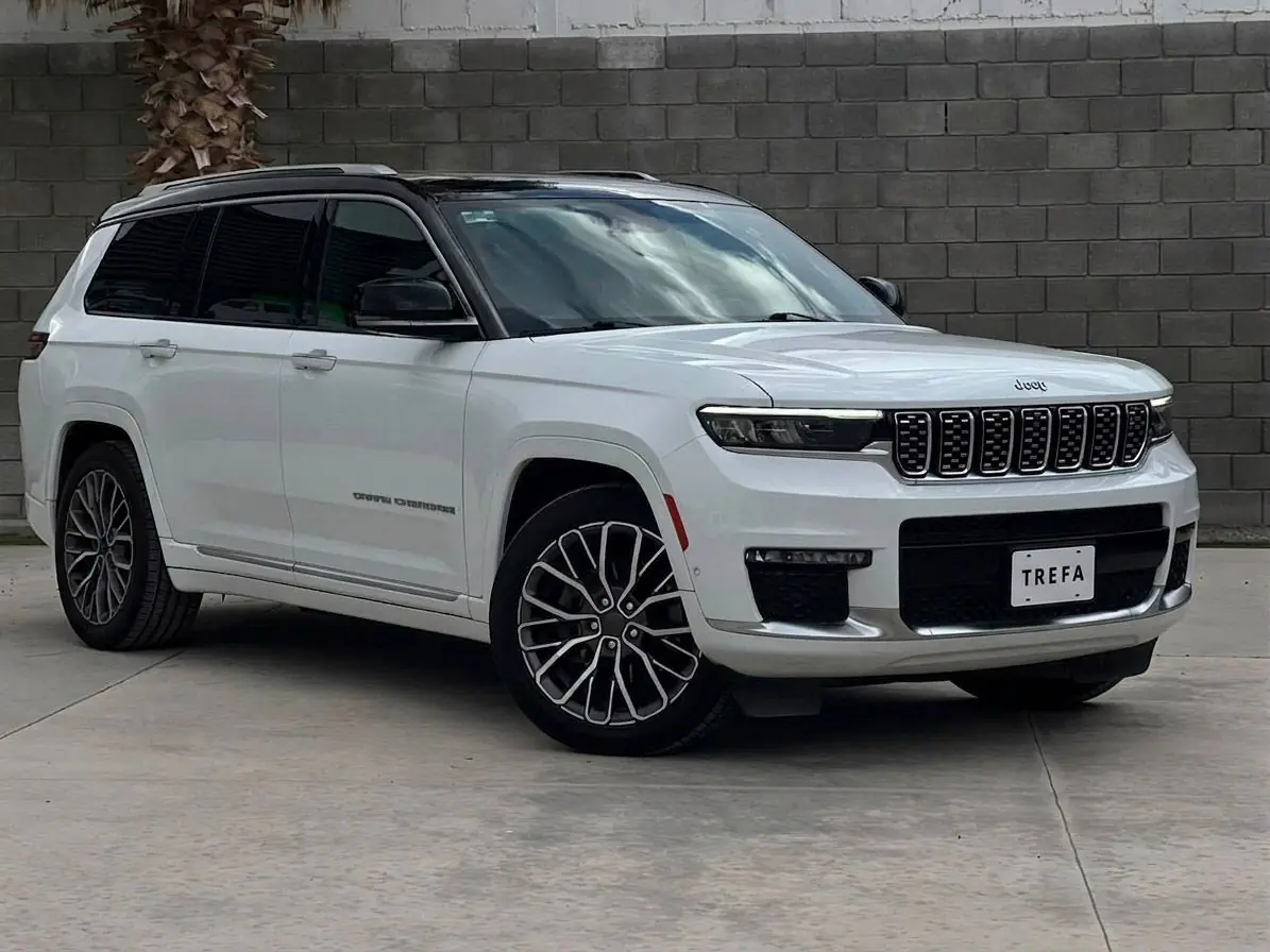 Jeep Grand Cherokee Summit 4x4 2023
