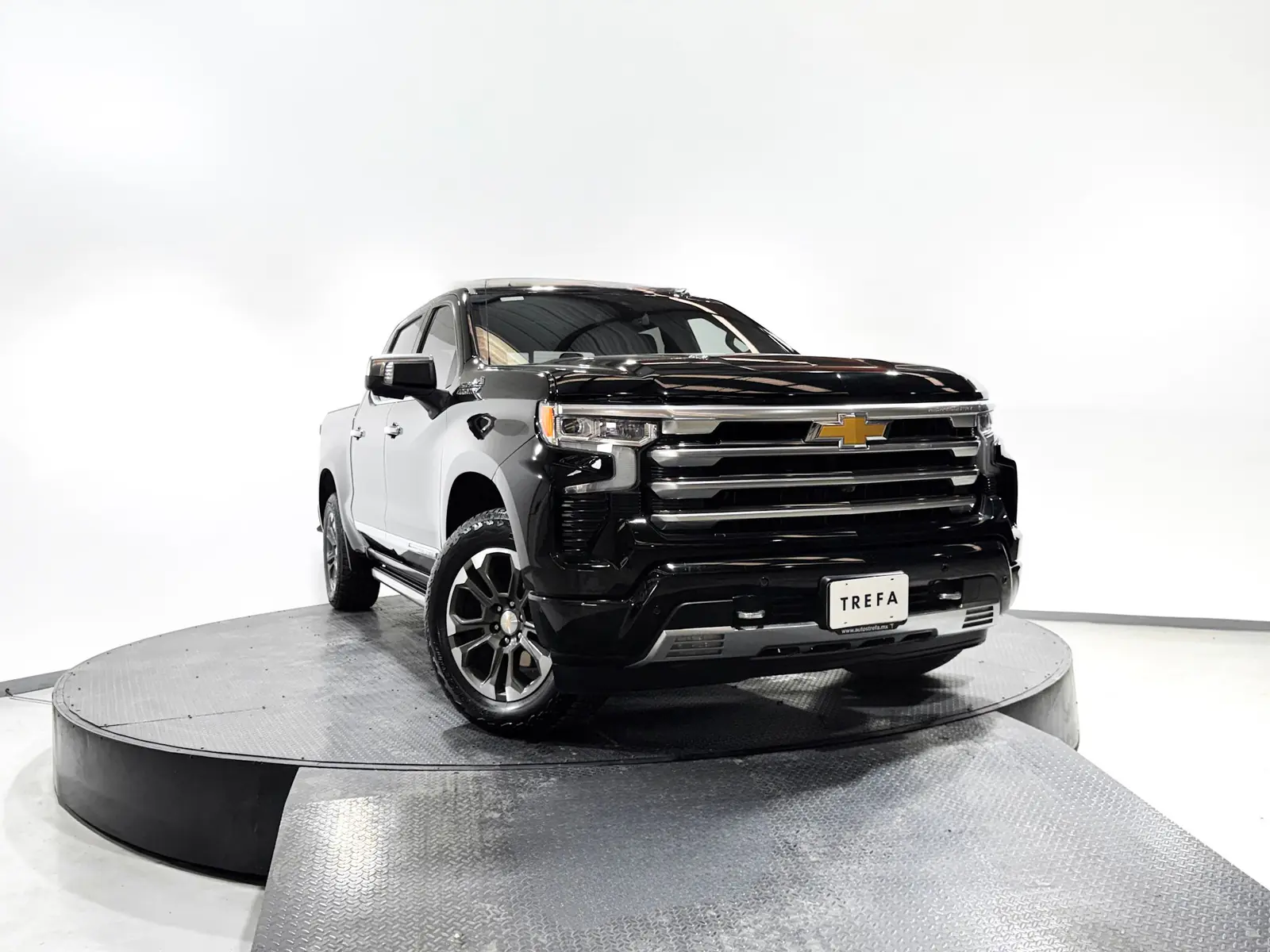Chevrolet Cheyenne High Country Crew Cab 2024