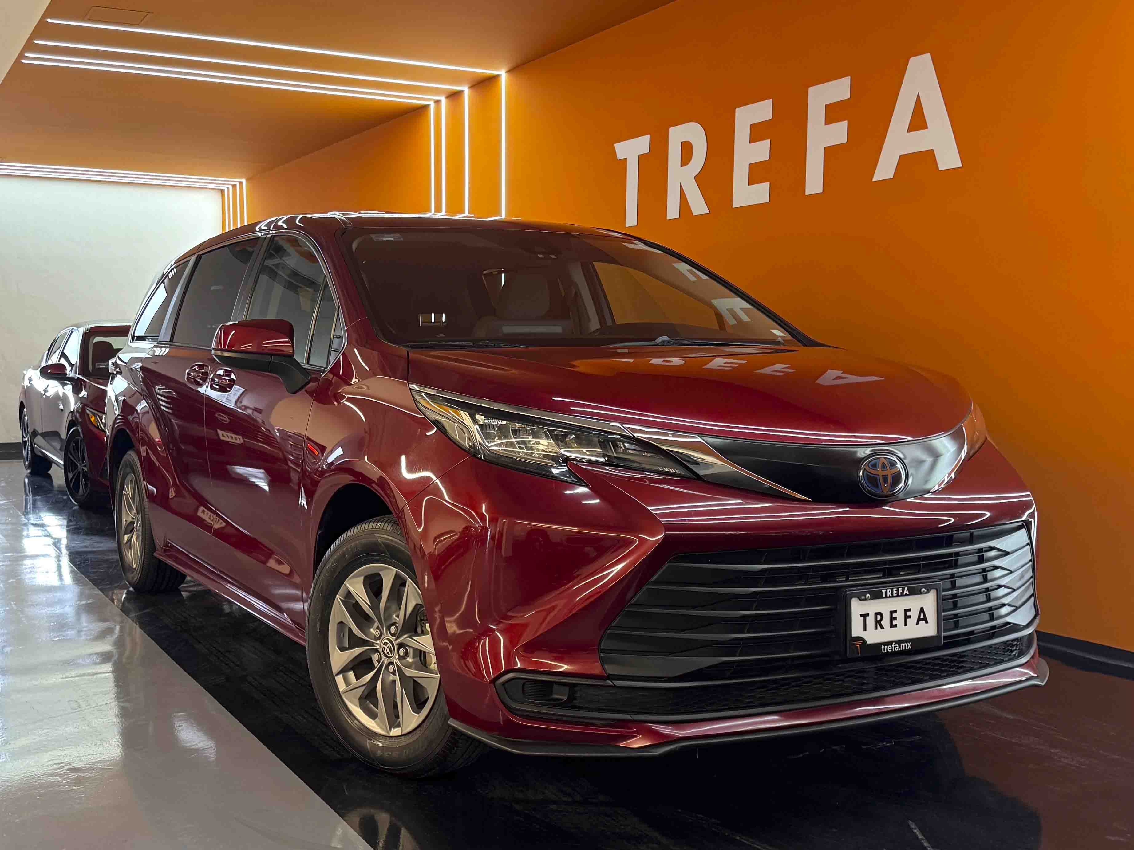 Toyota Sienna 2022 · foto 1 de 21